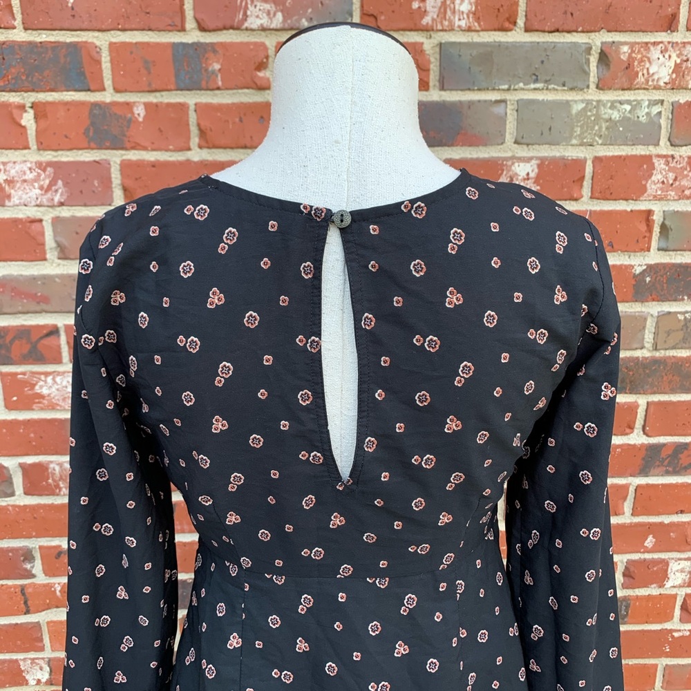 A&F Dress - Picture 3 of 9
